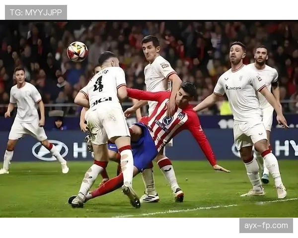 西甲焦点战：4-3-3阵型激活球队状态，战术革新引热议