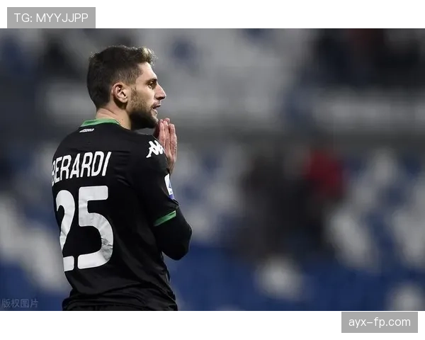 图赫尔战术革新显成效,进攻层次全面提升助力球队状态回暖 图赫尔战术革新显成效,进攻层次全面提升助力球队状态回暖