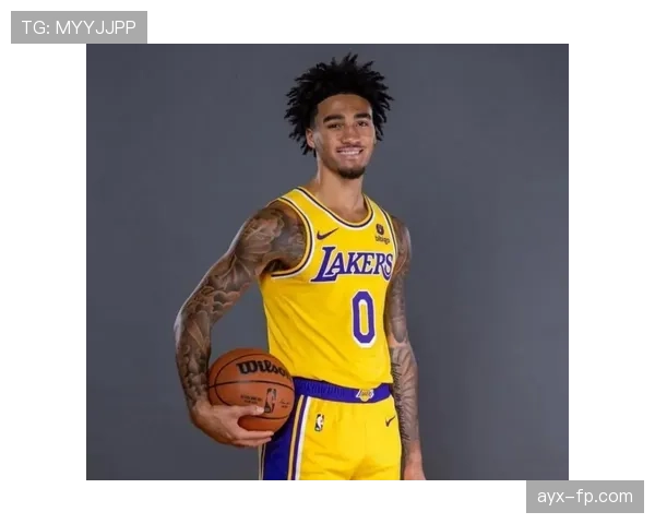 戴维斯赛场统治力持续重塑比赛格局