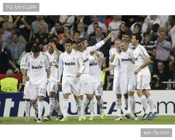 皇马三球领先却场面失控,比赛统治力波动折射本赛季稳定性隐忧 皇马三球领先却场面失控,比赛统治力波动折射本赛季稳定性隐忧